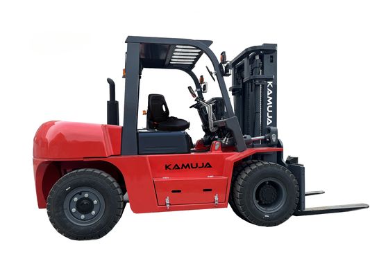 Capacidade de carga de 7000 kg em empilhadeira diesel para aplicações industriais e de armazenagem